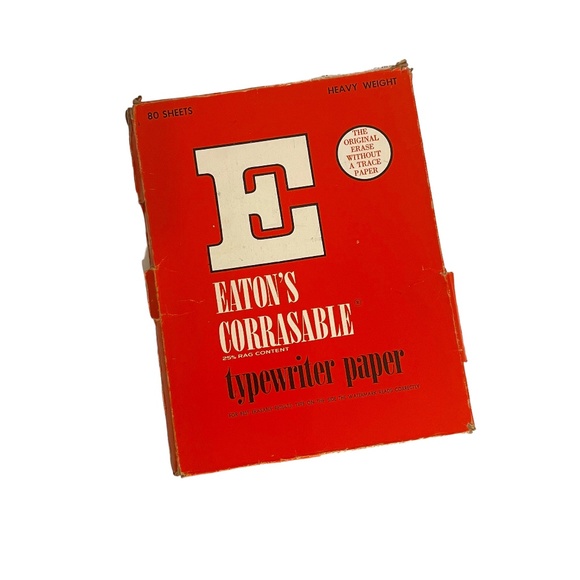 Eaton's Corrasable Typewriter Paper Heavy Weight 8 1/2 x‎ 11" (29 sheets) - Picture 1 of 4